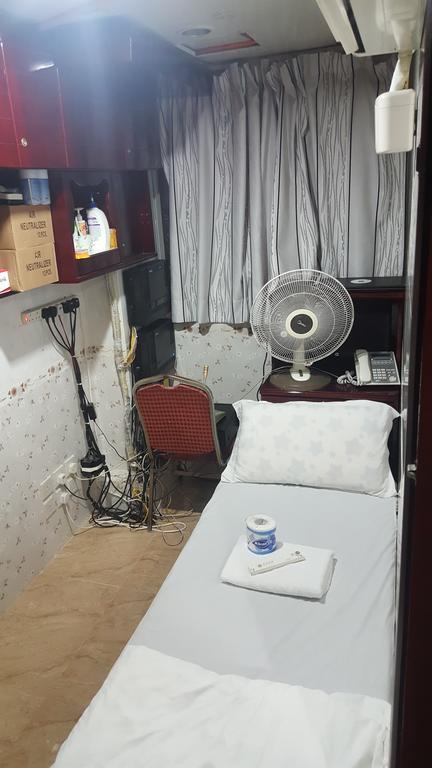 Everest Hostel Hong Kong Exterior photo